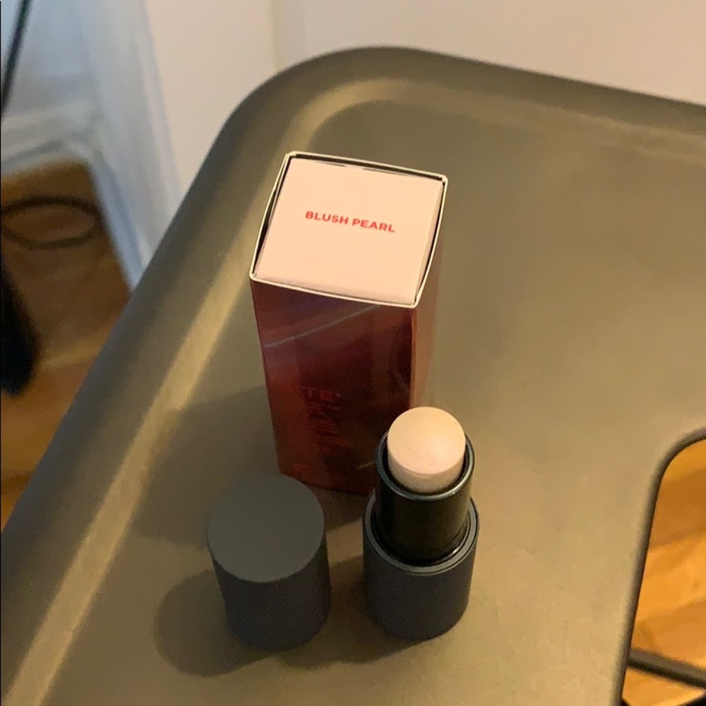 COPY - BITE Beauty - Prismatic Multistick - Blush Pearl